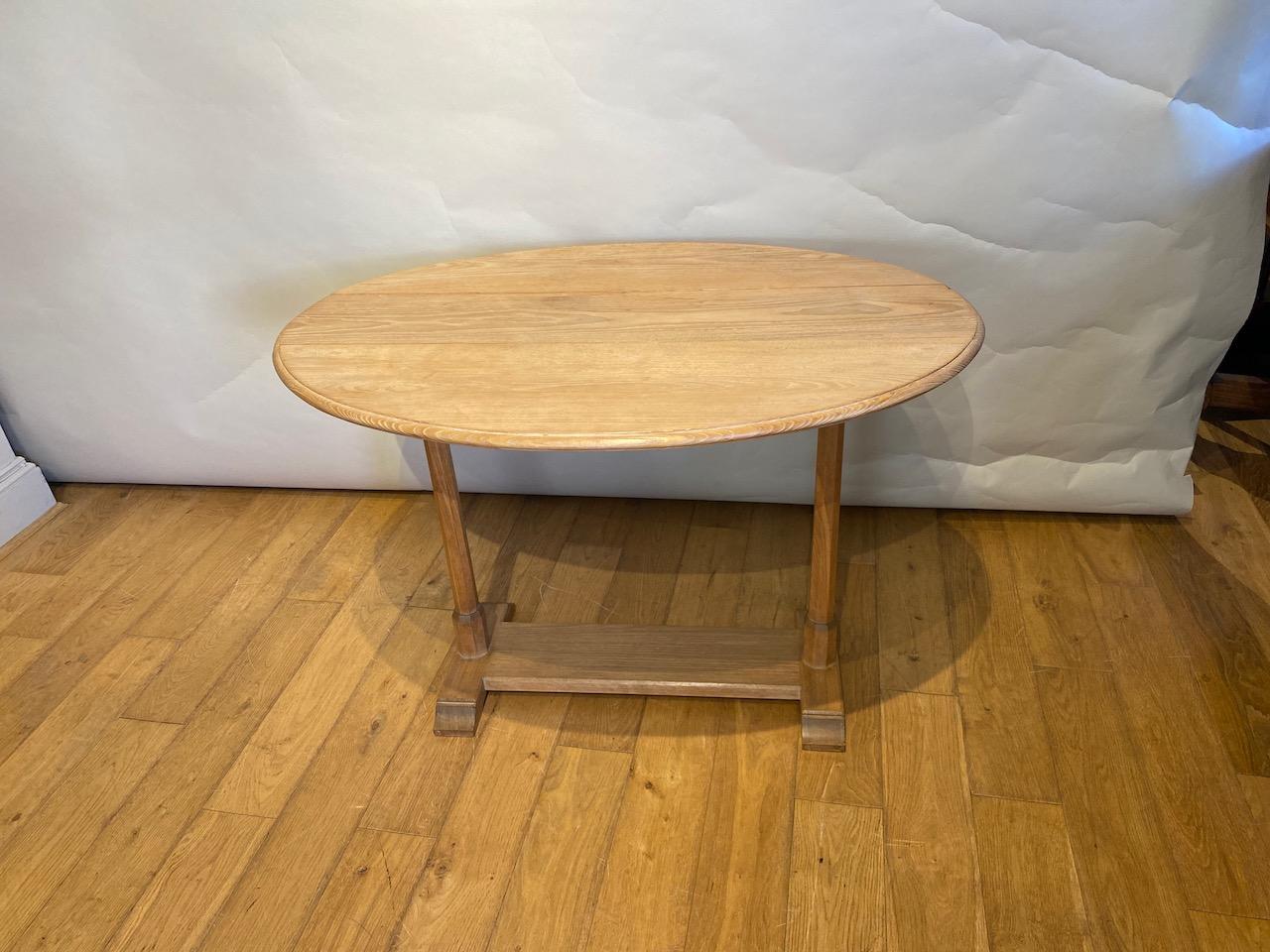 Cotswold Style Table